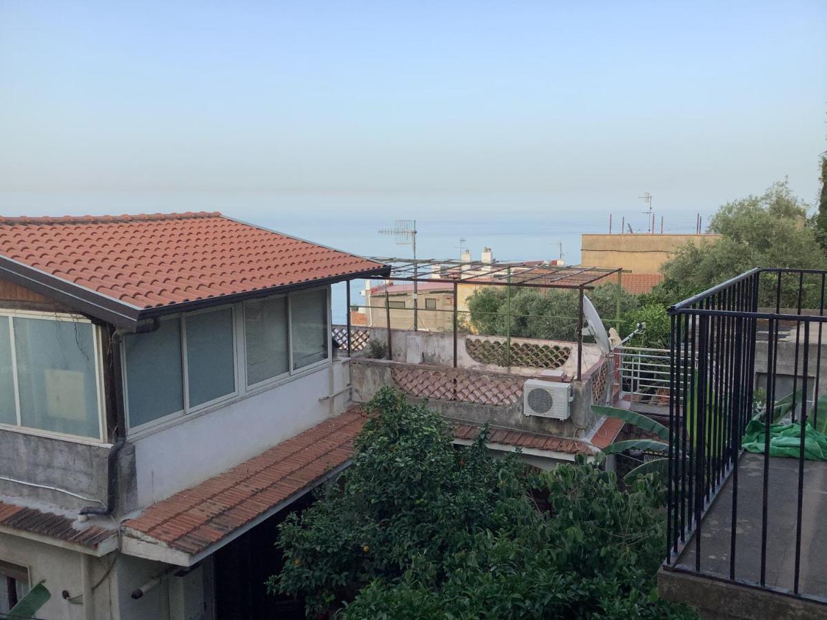 Da Cristina Con Amore Apartment Taormina Ngoại thất bức ảnh